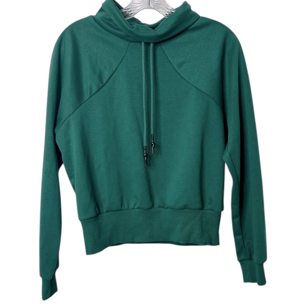 ECHT Women’s Green Cropped Hoodie‎ Size Small – Athleisure Gym